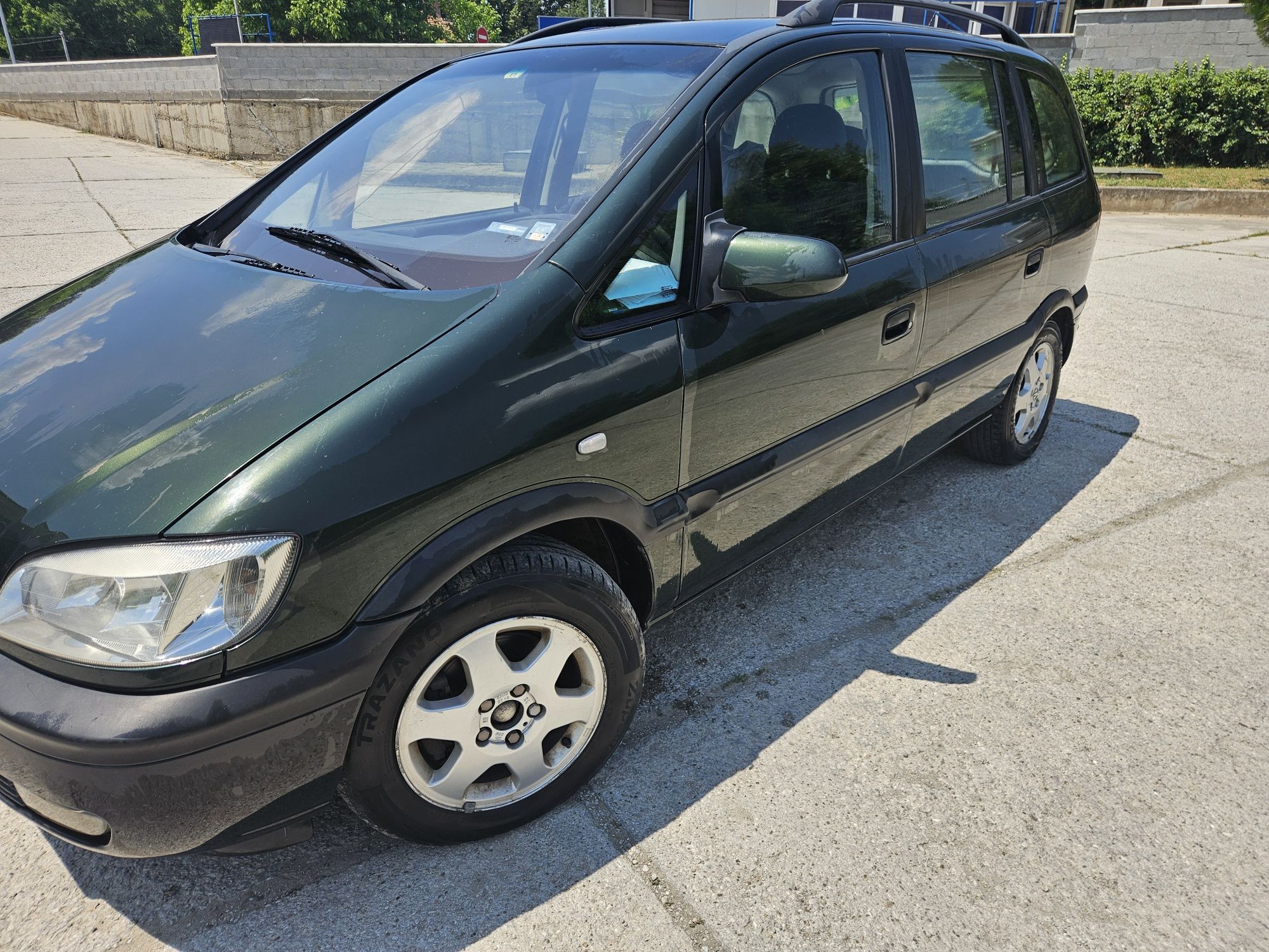 Opel Zafira Зафира 1.8 бензин-газ 123 кс с работещ климатик