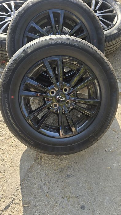 195/65/R15 Cobalt midnight diska