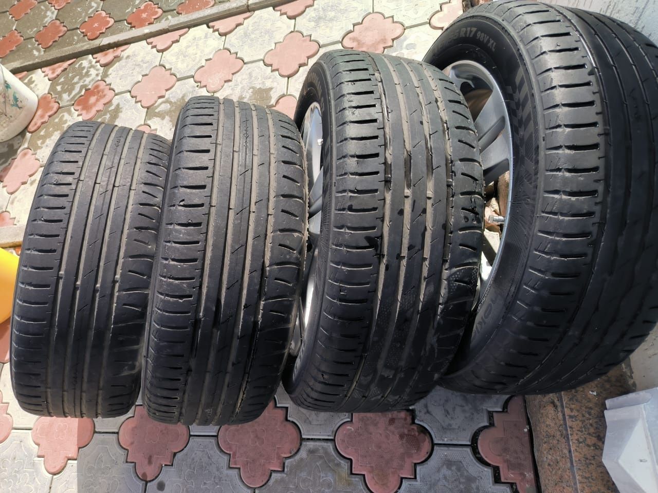 Шины с дисками 215/55 R17