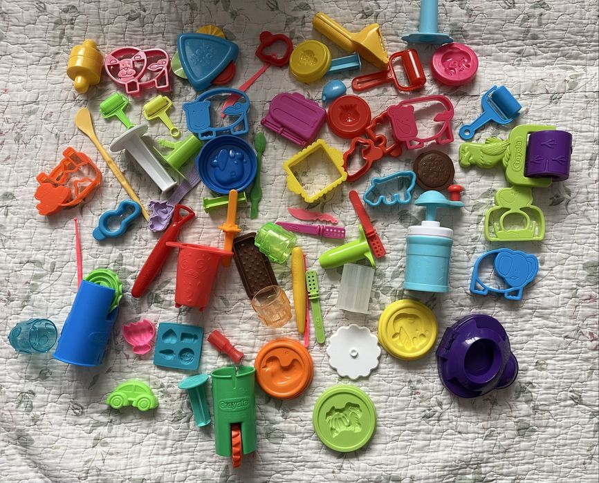 Diverse jucarii si papusi