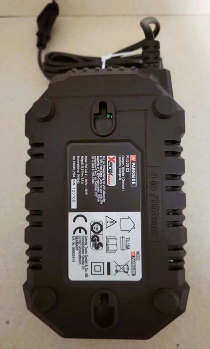 Încărcător Parkside 20V 4.5A PLG 20 C3 – nou, cu indicator LED
