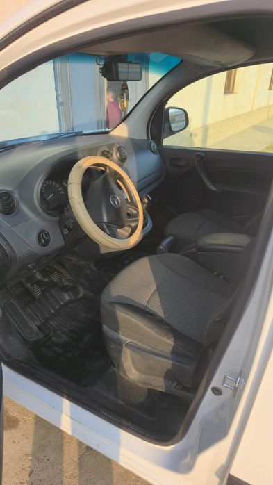 Мерседес Ситан2014