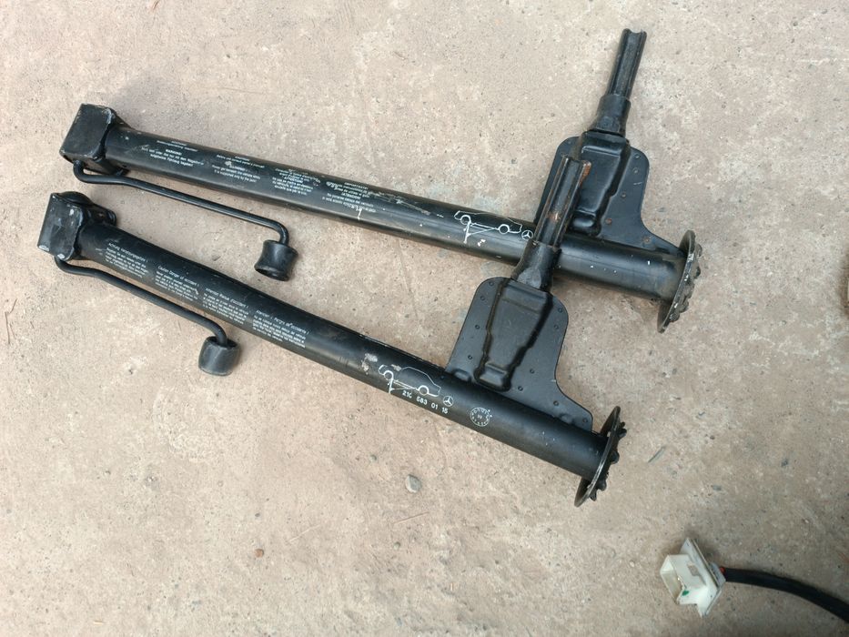 Продам домкрат от Мерседеса