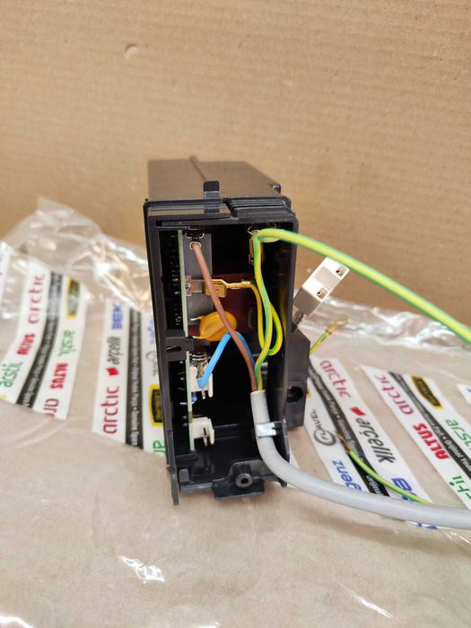 modul inverter combina frigorifica Arctic,Beko,4649580200 / N1