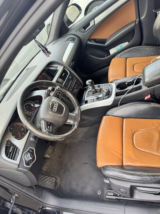 Audi A 4 B 8, model EXCLUSIV, hidramata, motor 2.0 CAGA 143 cai