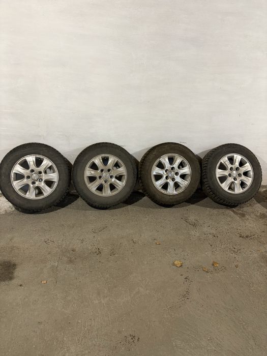 Диск с резиной R15 от камри 30