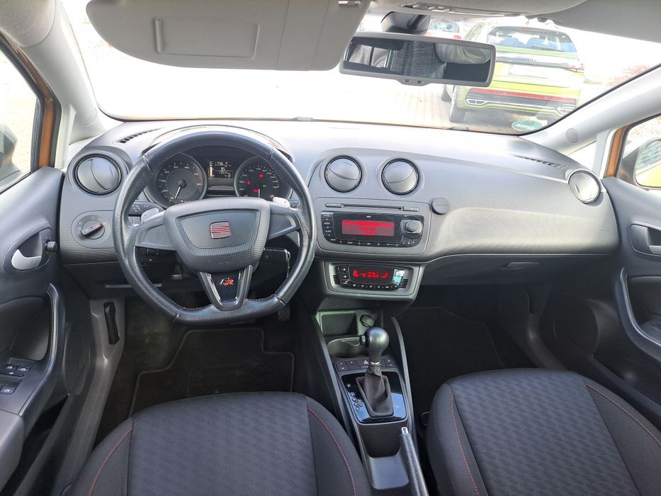 Vând Seat ibiza 1.4 benzină automat