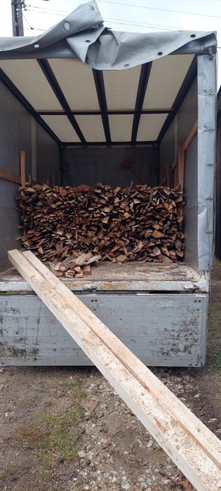 Vând deșeuri brad,lemn de foc 125 lei metrul ster