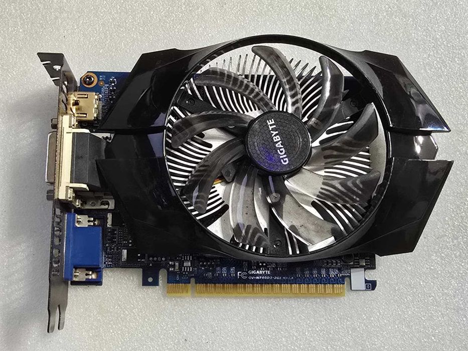 Placa video GIGABYTE GeForce GT 740 2GB GDDR3 128bit (GV-N740D3-2GI)