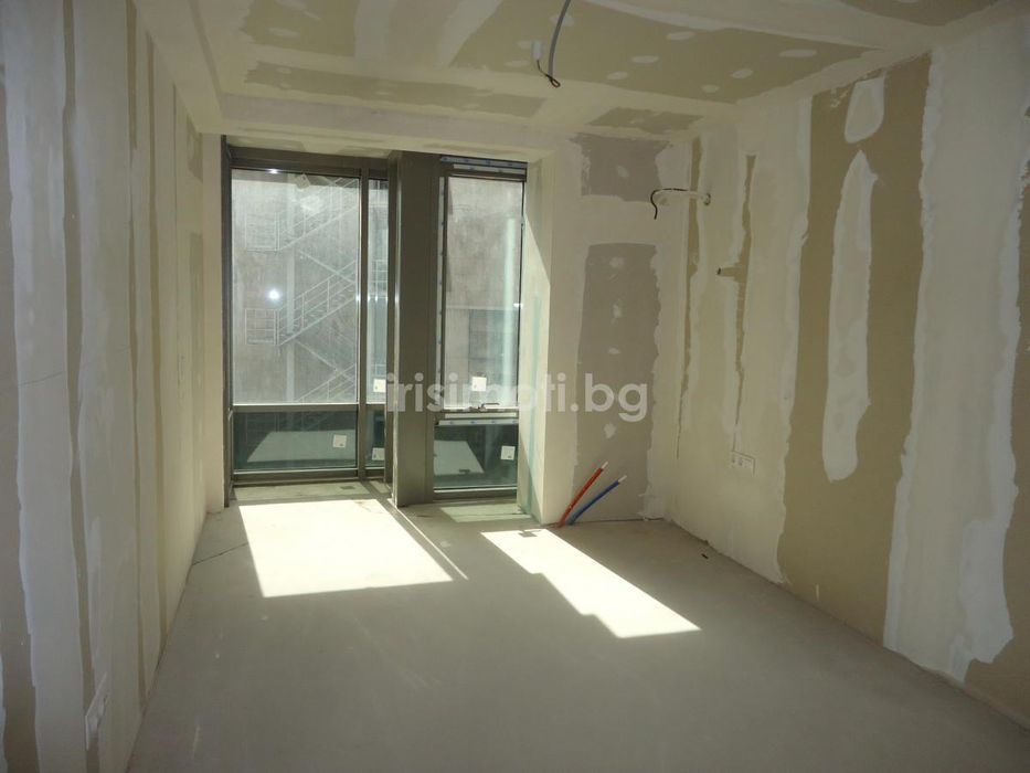 Продава се Тристаен апартамент в София, Манастирски ливади - 131 кв.м за 2500 €/кв.м - Снимка #6