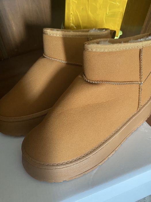 Зимняя обувь женская .39 размер. новый ,