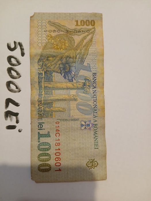 Vând bancnote și monezi