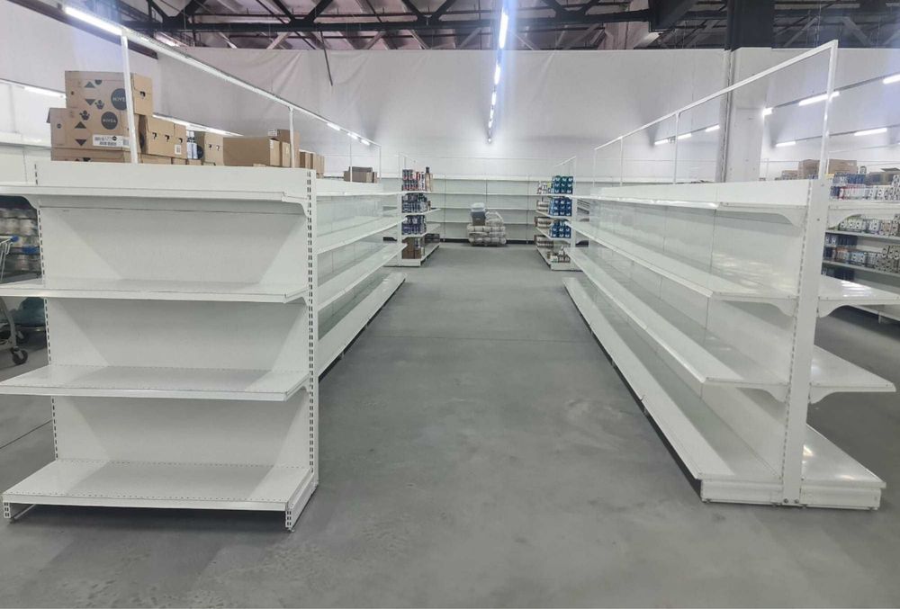 Rafturi metalice de magazin