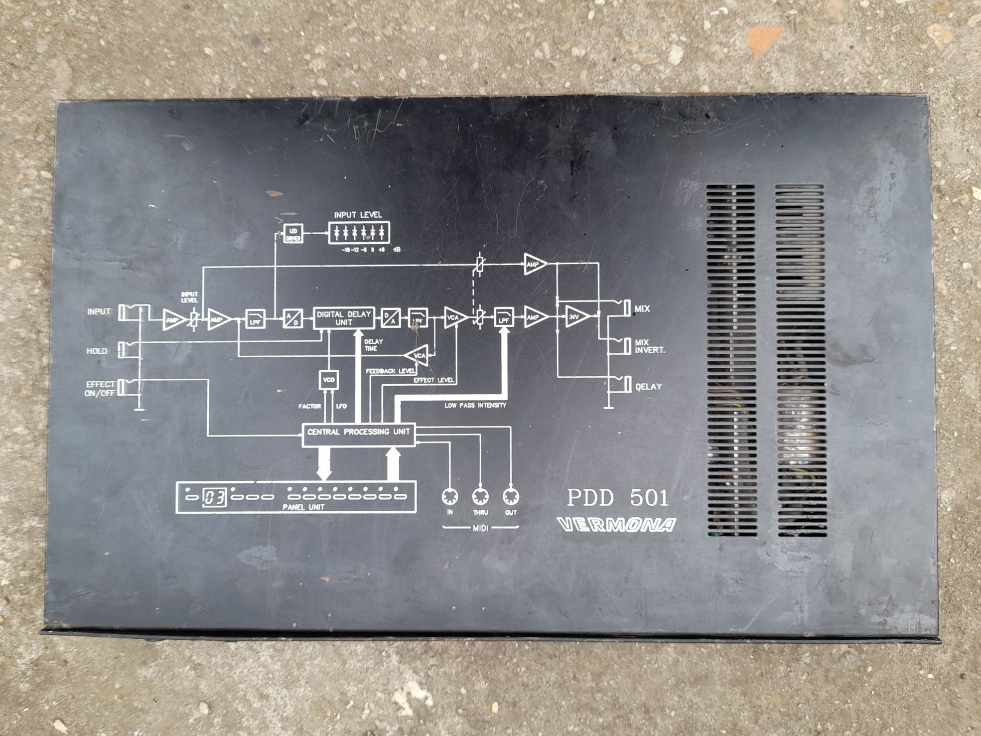 PDD 501 Vermona procesor efecte voce ( digital delay )