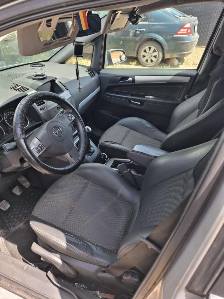 Opel Zafira B 1.9