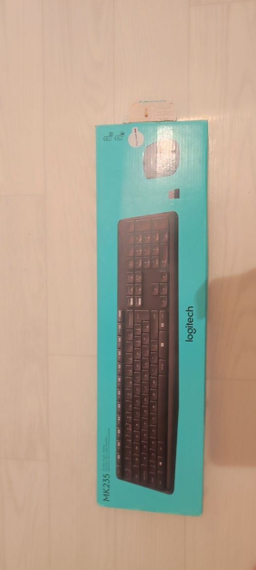 Logitech MK235 Мышь+Клавиатура.