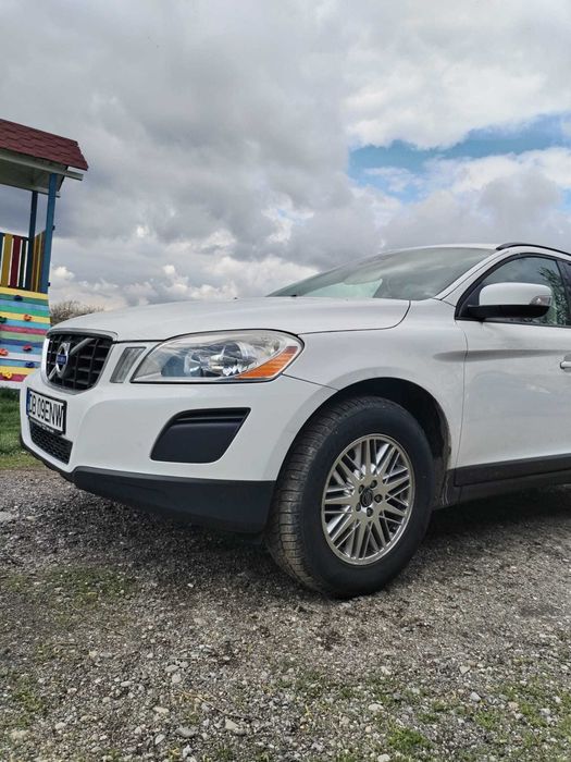 Volvo XC60 Automat 4x4, 2.4 Diesel, Distribuție Nouă, Stare excelentă!