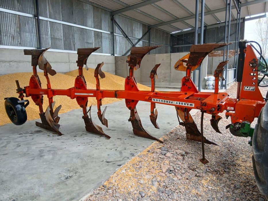 Huard TR 65 T plug cu 4 brazde reversibil. 3+1 Ca kuhn lemken