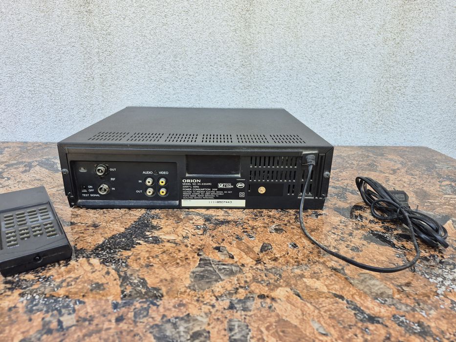 Vand video marca Orion model VH- 930ARC , made in Germany 

- HQ

- A
