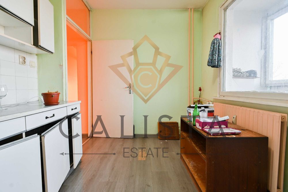 Продава се Тристаен апартамент в София, Хаджи Димитър - 90 кв.м за 1852 €/кв.м - Снимка #3