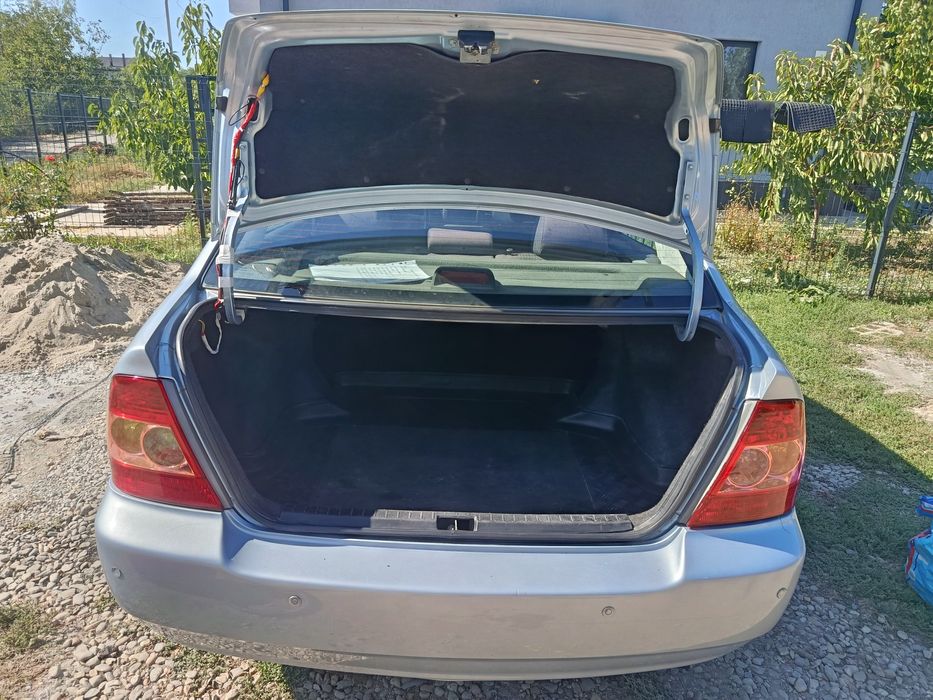 Vând Toyota corolla berlina 2005