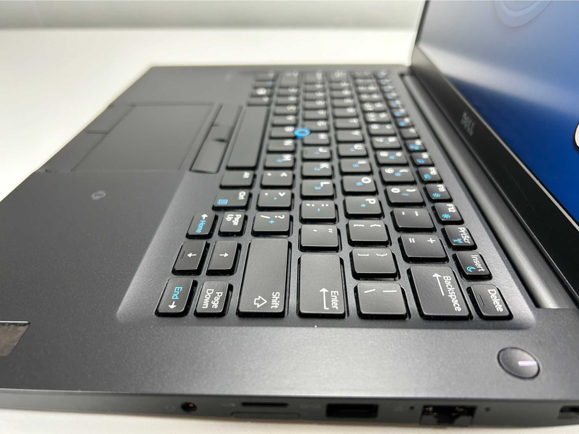 Laptop DELL PRO slim  i5 16gb FullHD iluminare . GARANTIE 1 AN