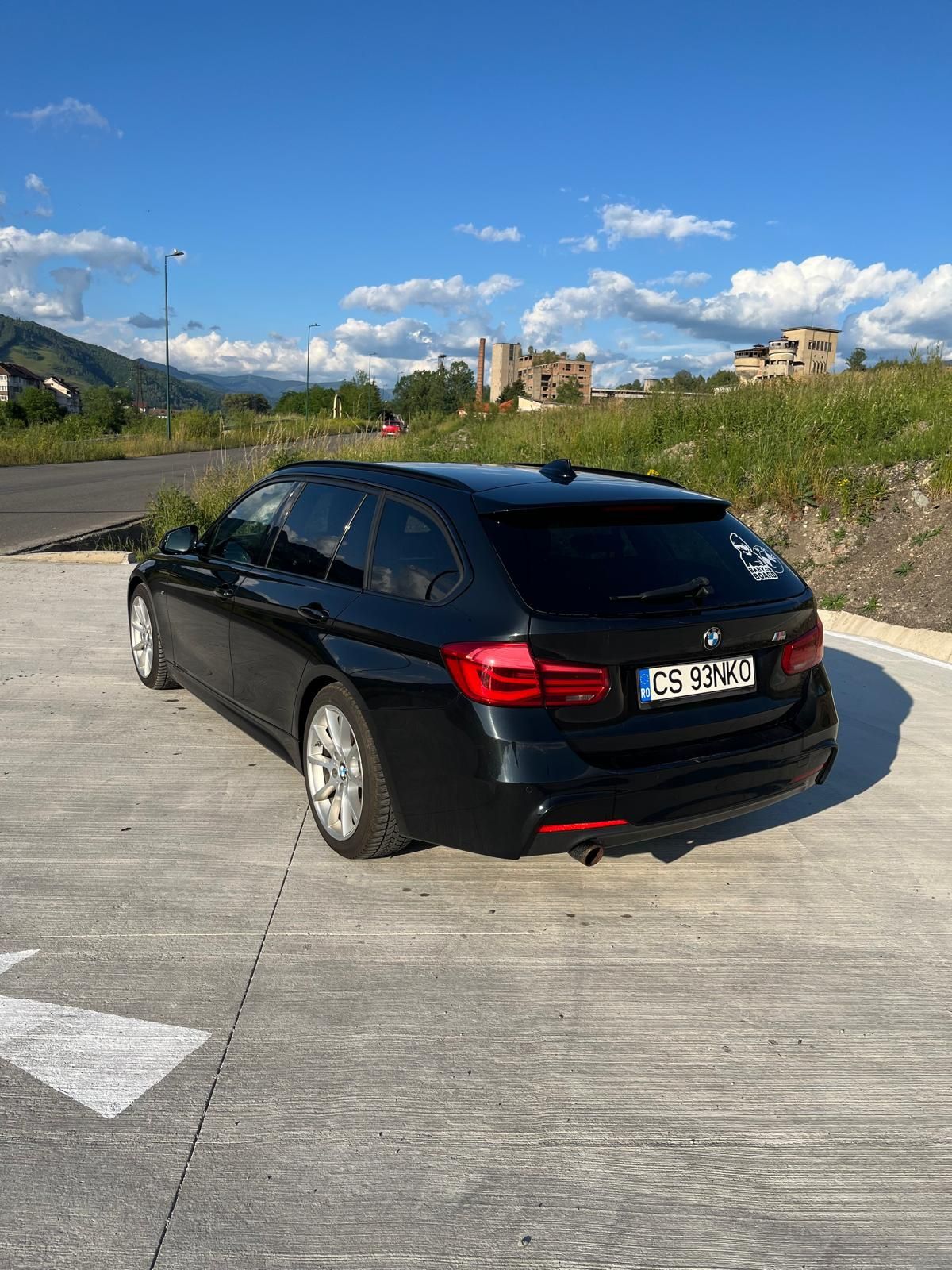 Vând BMW f31 Facelift 318d