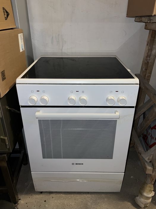 Электрическая плита BOSCH