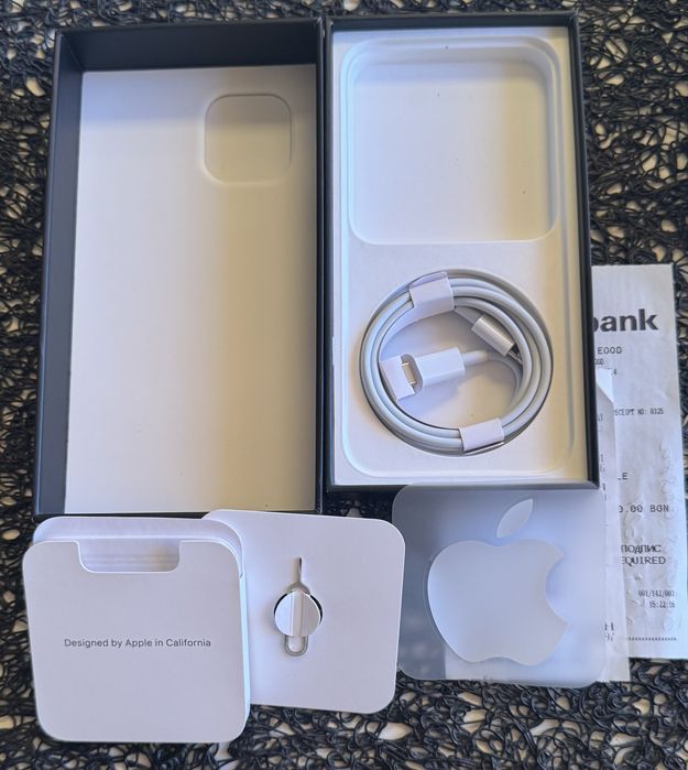 IPhone  12 pro Graphite пълен комплект/95%батерия/като нов