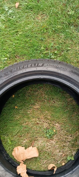 Гуми Все сезонни Mishelin Cross Klimatete 245/40/18