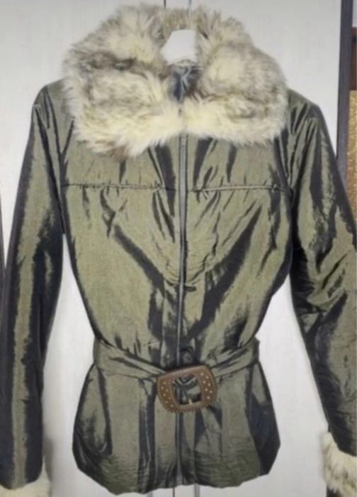 Geacă nouă cu blăniță