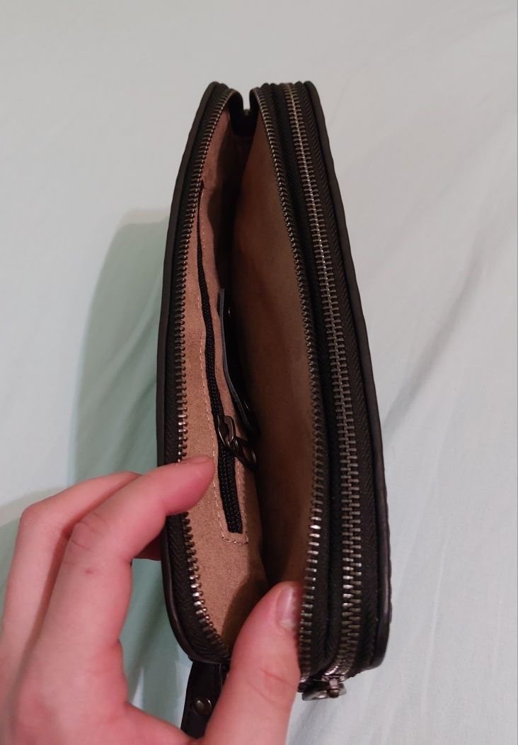 Bottega Venata мъжка чанта