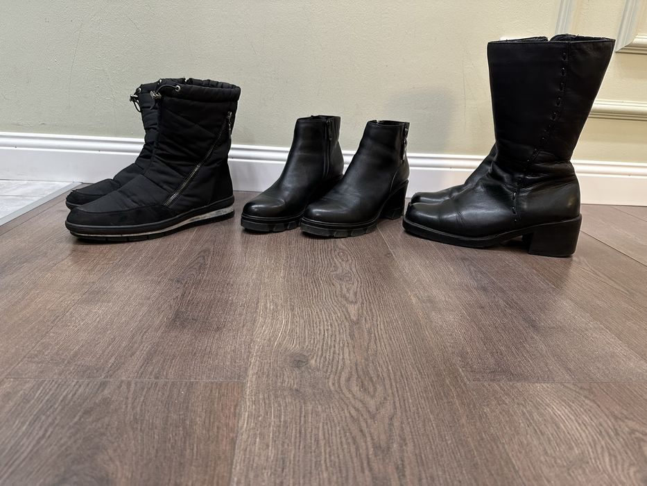 Продам женские зимние сапоги