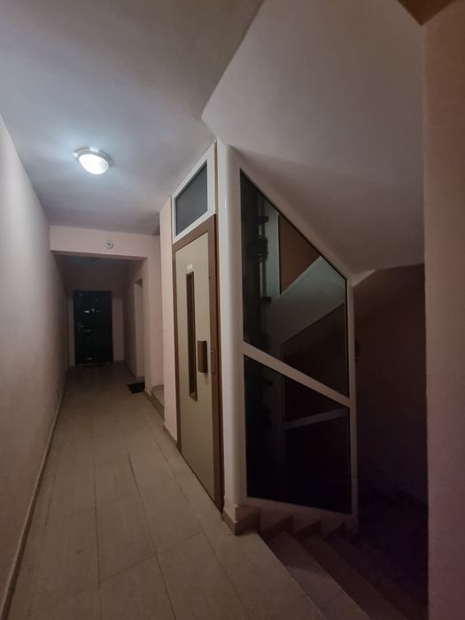 Дава се под наем Двустаен апартамент в Дупница - 60 кв.м за 331.5 € - Снимка #12