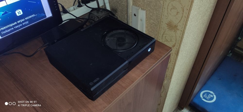 Xbox one 1 tb в хорошем состоянии ч
