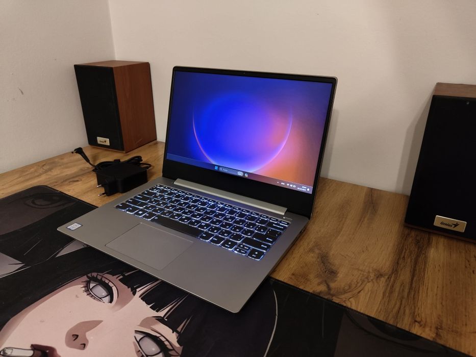 Ультрабук i3 (8-th gen)