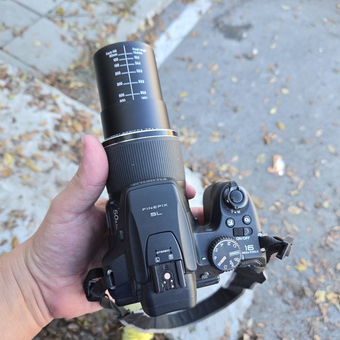 Fujifilm finepix SL1000 50x zoom