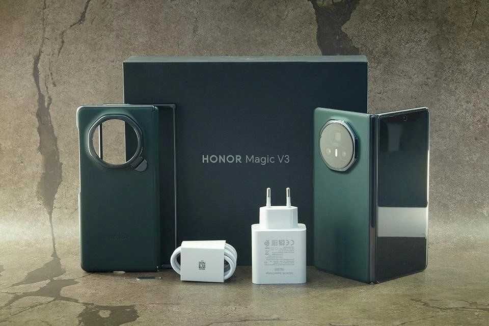 Смартфон Honor Magic V3 5G, 12/512Гб складной флагман