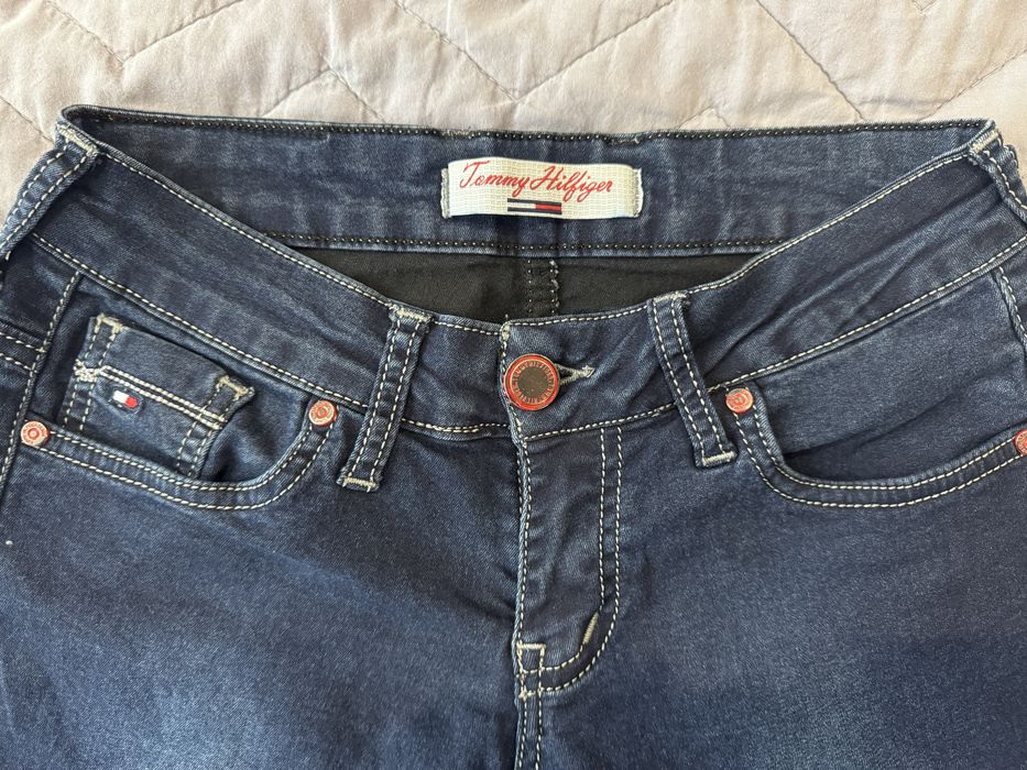 Тъмносини дънки слим Tommy Hilfiger