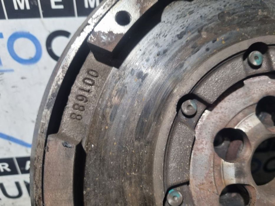 Volanta Peugeot 2008 Facelift 1.2 B 2016 - 2019 110CP Manuala 5 Trepte HNP HNZ HNV ...