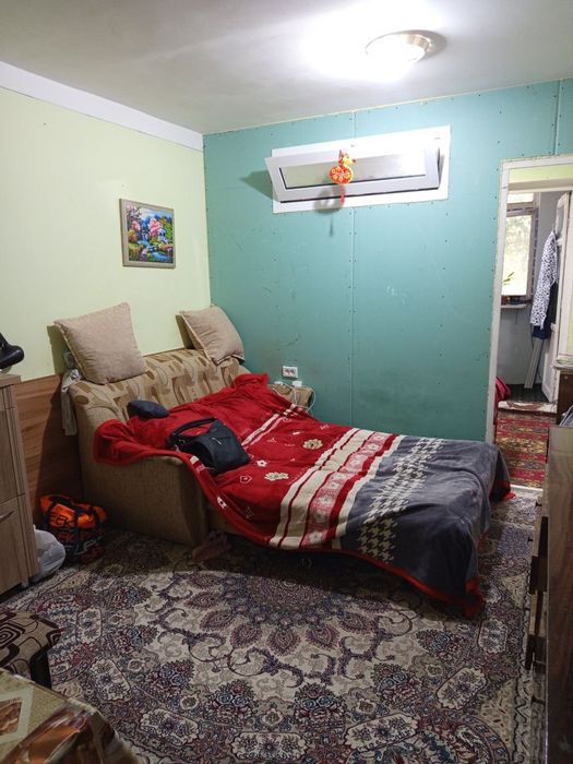 Продаётся своя срочно.