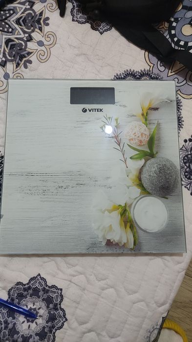 Vitek весы напольные