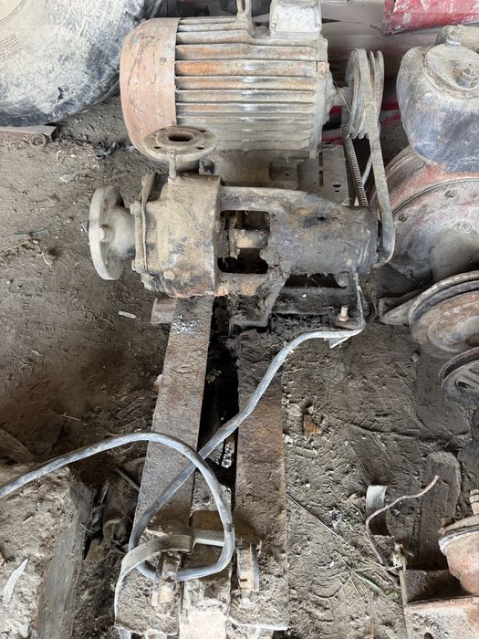 Сув насослари ва генераторлар сотилади