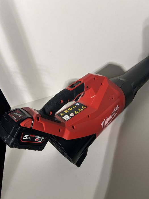 Milwaukee M18 FBLG3 suflanta de frunze