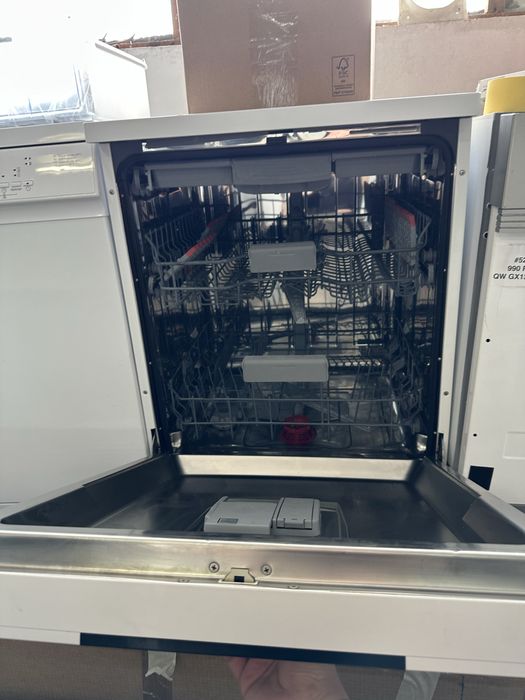 Mașină de spălat vase neincorporabila Sharp QW-NA21F45EW