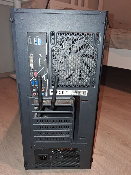 Компютър без видео карта, hard disc