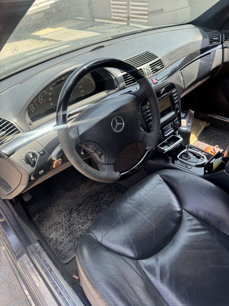 Mercedes S500 W220 На части