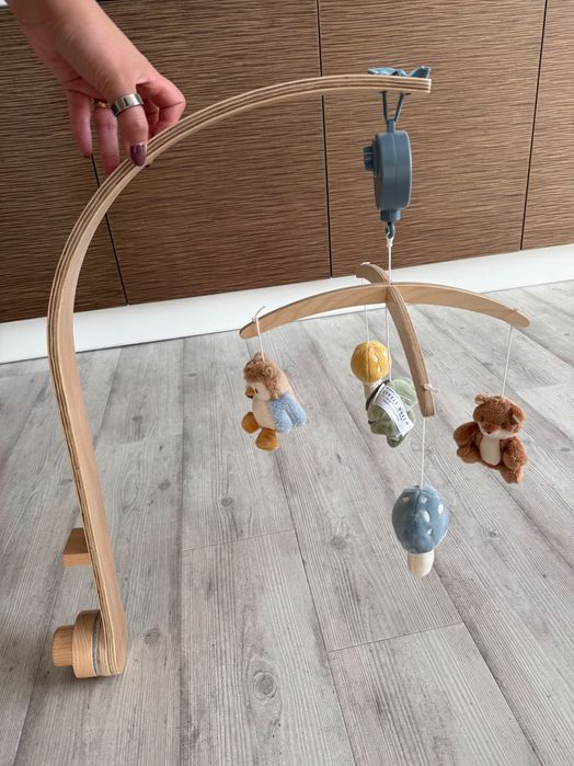 Дървена музикална въртележка Little Dutch