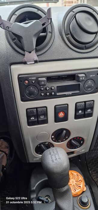 Vand Dacia Logan