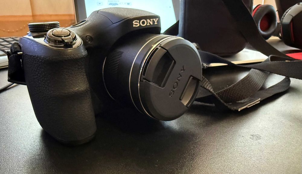 Camera foto Sony CyberShot DSC-H300